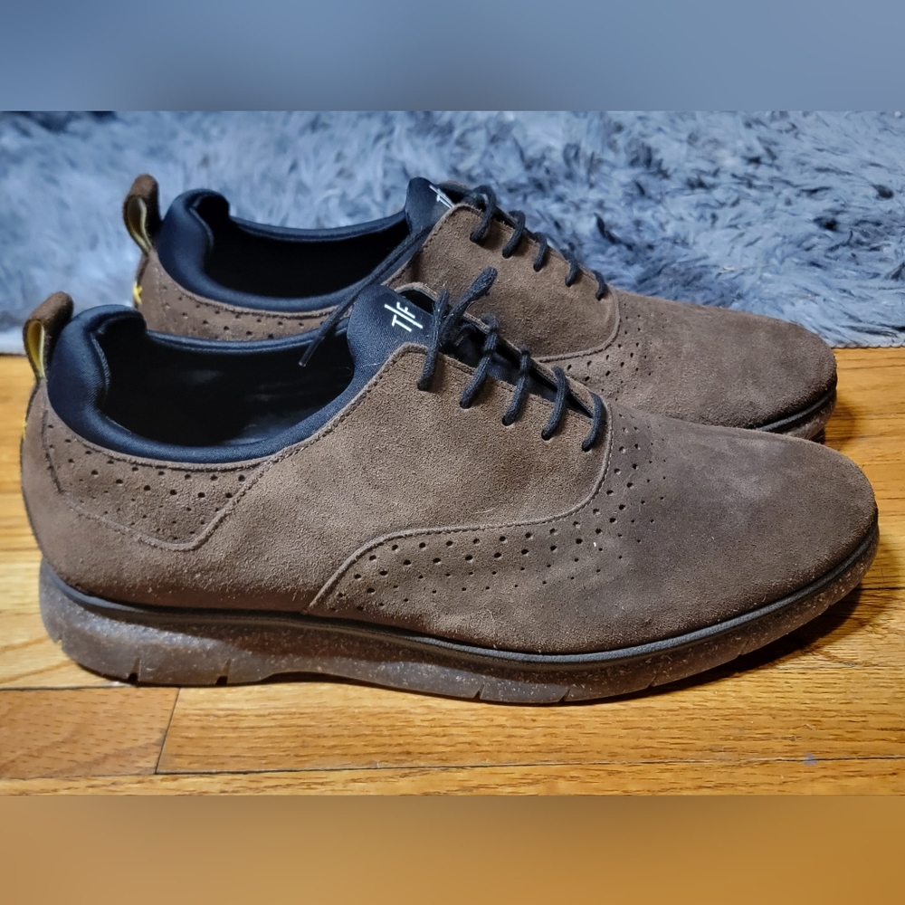 Kickstarter dress shoe.